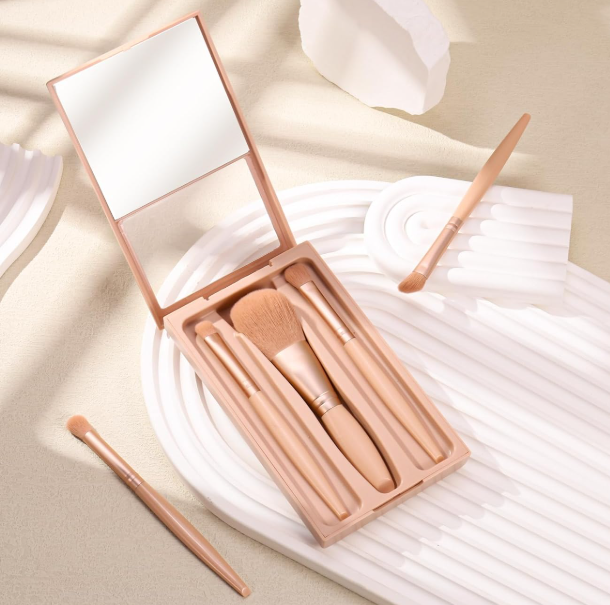 12-Piece Synthetic Brush Set (Powder, Foundation, Contour)