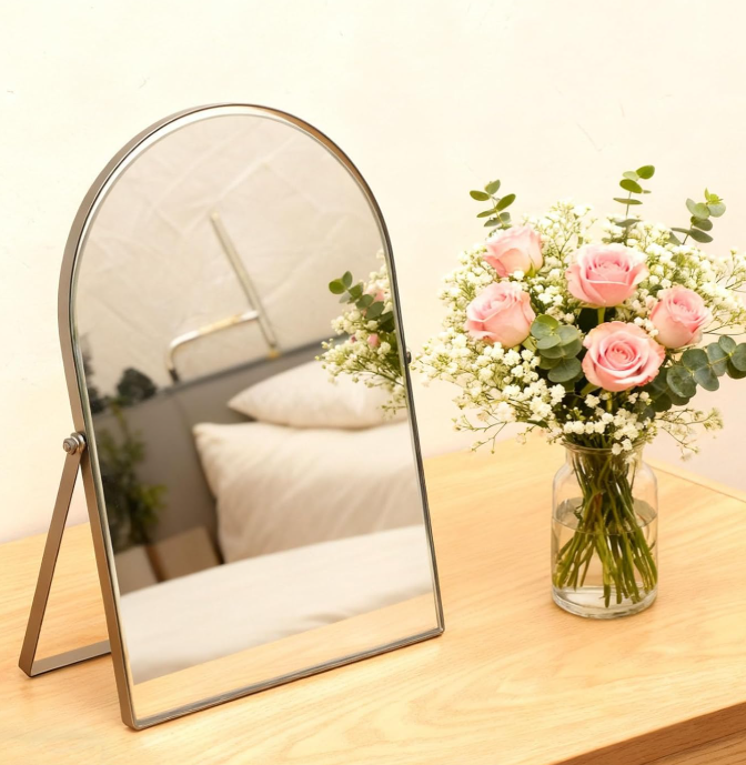 Black Metal Arched Standing Mirror With 90° Tilt And Swivel
