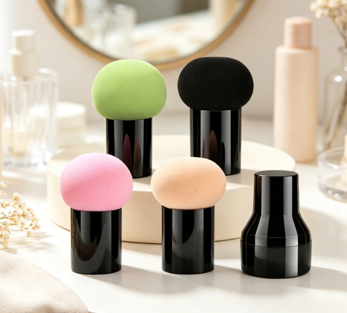 Mushroom-Shaped Makeup Sponge Set With Handle And Stand